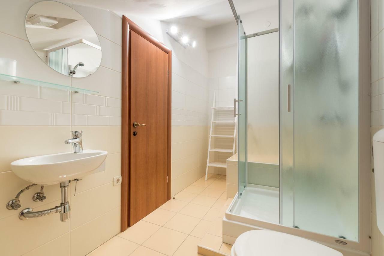 Holiday Home Harmony Zrnovnica Luaran gambar
